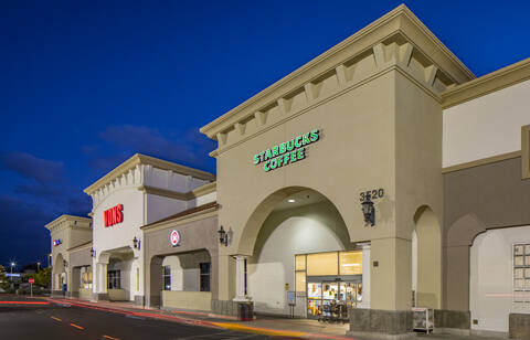 Riverside Plaza thumbnail links to property page