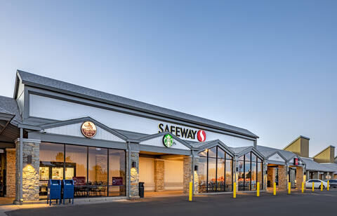 University Plaza thumbnail links to property page