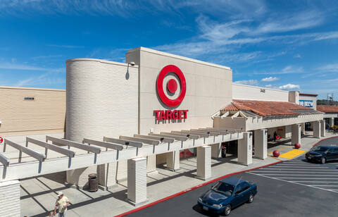 River Oaks Shopping Center thumbnail links to property page