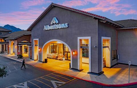 Vista Commons thumbnail links to property page